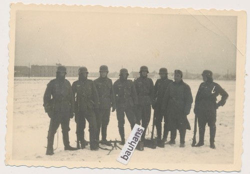 Foto soldati wehrmacht elmetto - foto,